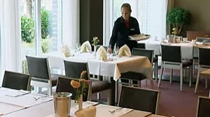 Video: Fachkraft - Gastgewerbe