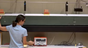 Video: Elastischer Stoß (qualitativ)