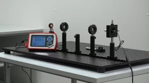 Video: Lambda-Viertel-Plättchen und zirkular polarisiertes Licht