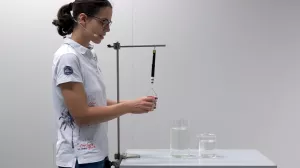 Video: Auftrieb in Wasser