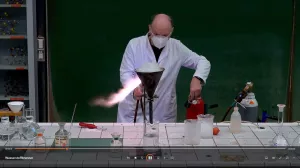 Video: Entstehung von Wasserstoffperoxid