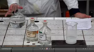 Video: Löslichkeitsprodukt von Natriumchlorid