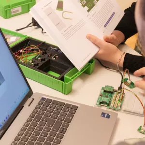 Unterrichtsbaustein: Digitale Erfassung von Umweltdaten mittels senseBox