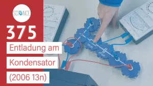 Video: Entladung am Kondensator (Abi 2006 13n)