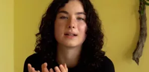 Video: GRENZ-Gebiete | Welche Anweisungen könnte ein*e Regisseur*in den Darsteller*innen in dieser Situation geben?