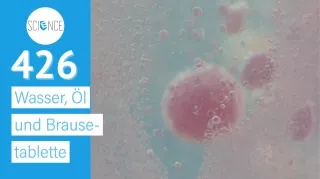 Video: Wasser, Öl und Brausetablette