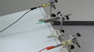Video: Kompassnadel im Magnetfeld