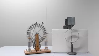 Video: Fotoeffekt an einem Zink-Blech