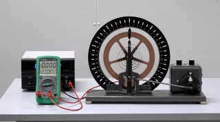 Video: Harmonischer Oszillator mit Drehpendel