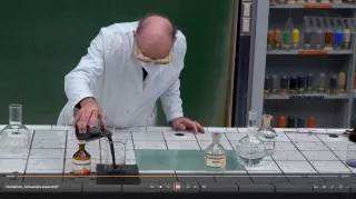 Video: Sauerstoffübertragung durch Wasserstoffperoxid