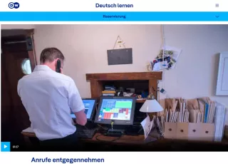 Interaktion: Gastronomie | Reservierung: Anrufe entgegennehmen (Formelle Uhrzeit)