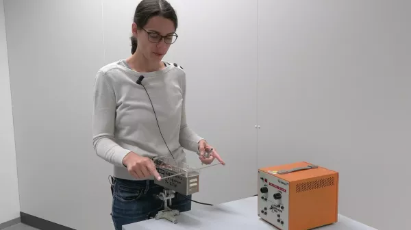 Video: Elektromagnetischer Dipol