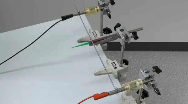 Video: Kompassnadel im Magnetfeld