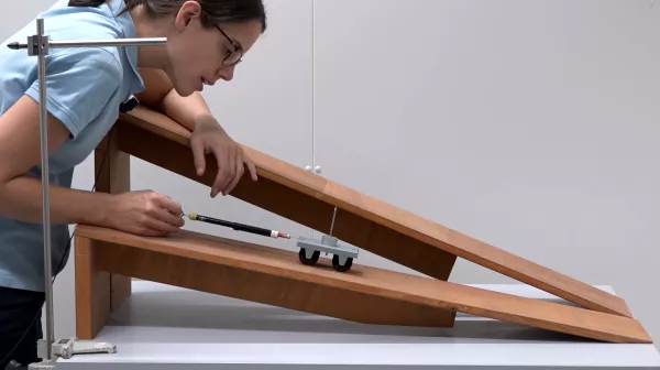 Video: Quantitative Bestimmung der Hangabtriebskraft