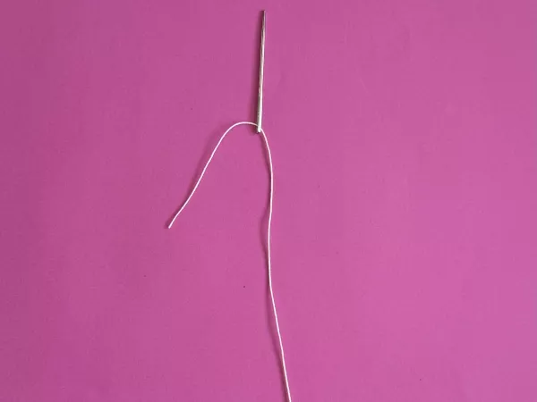 Video: Nadel einfädeln mit einer Drahtschlinge