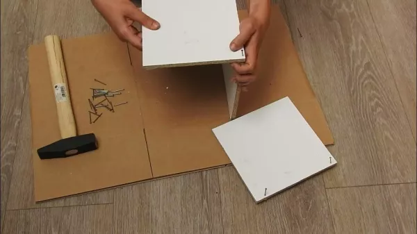 Entdeckendes: Three Little Pigs are Building Sustainable Houses | Experiment